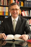 Dr. Thomas Kroiss